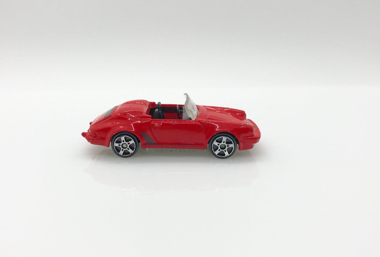 Don't Miss Out- Buy Maisto Red Porsche 911 Speedster Convertible –  Lamoree's Vintage