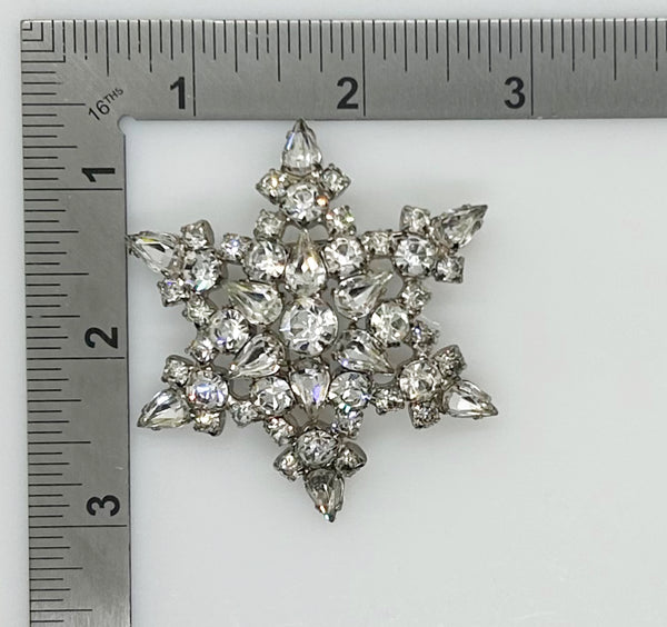 Star Light, Star Bright! Vintage Rhinestone Star Brooch