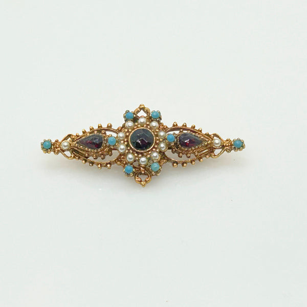 Beautifully detailed ART Victorian Revival Vintage Bar Brooch