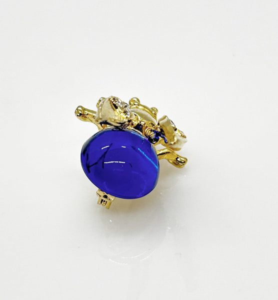 Vivid Small Electric Blue Bug Trembler Pin