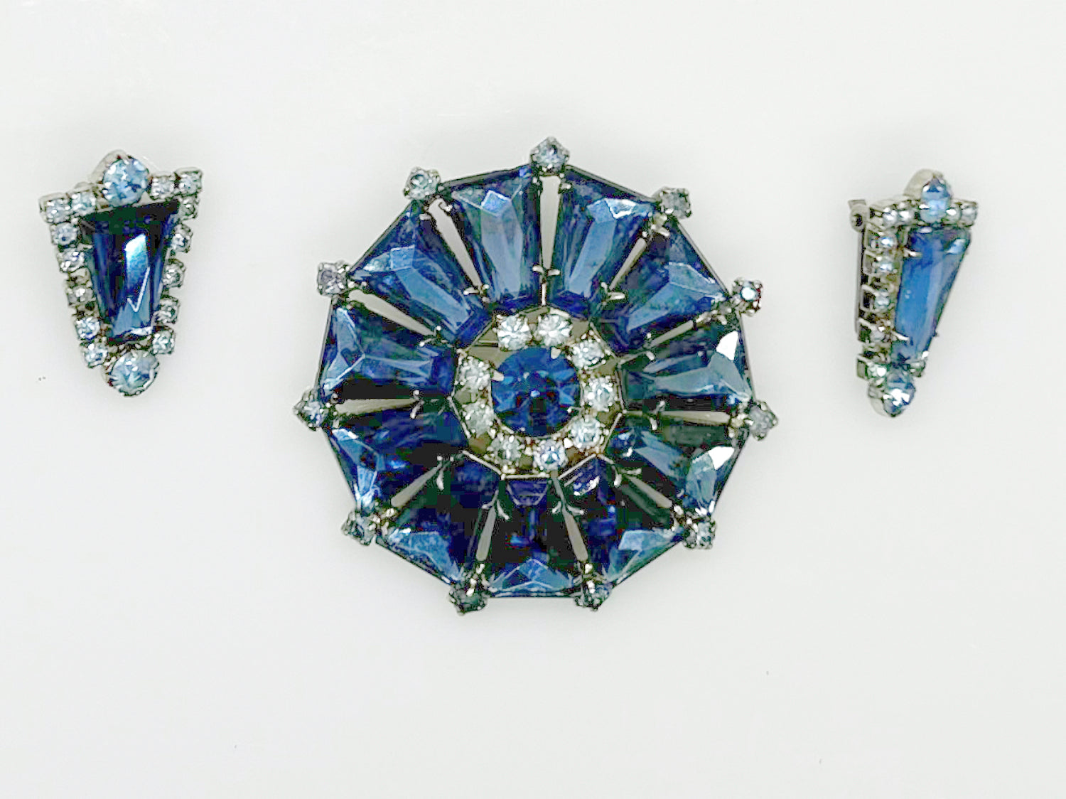 Vintage Rich Blue Round Trapezoid Rhinestone Brooch and Earrings Set