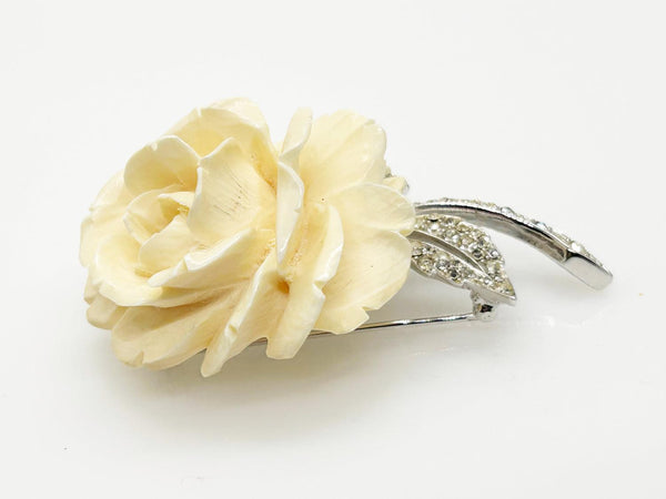 Boucher Carved Cream Resin Rose