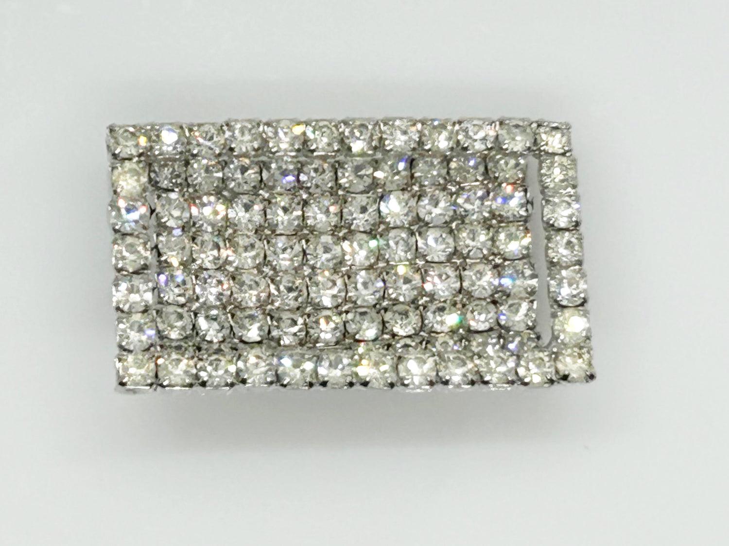 Bright and Curved Rectangular Rhinestone Pin