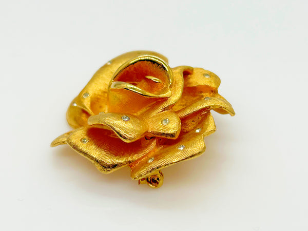 Elegant Vintage Gold Rose Brooch with Sparkling Accents