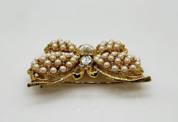 Graziano Faux Pearl Vintage Golden Butterfly Brooch