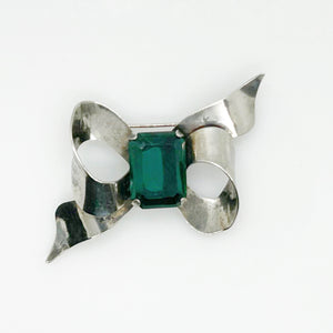 Vintage Sterling Silver Bow Brooch with Emerald Cut Deep Green Stone