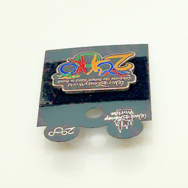 Walt Disney World "Celebrate The Future Hand in Hand" Pin (2000)