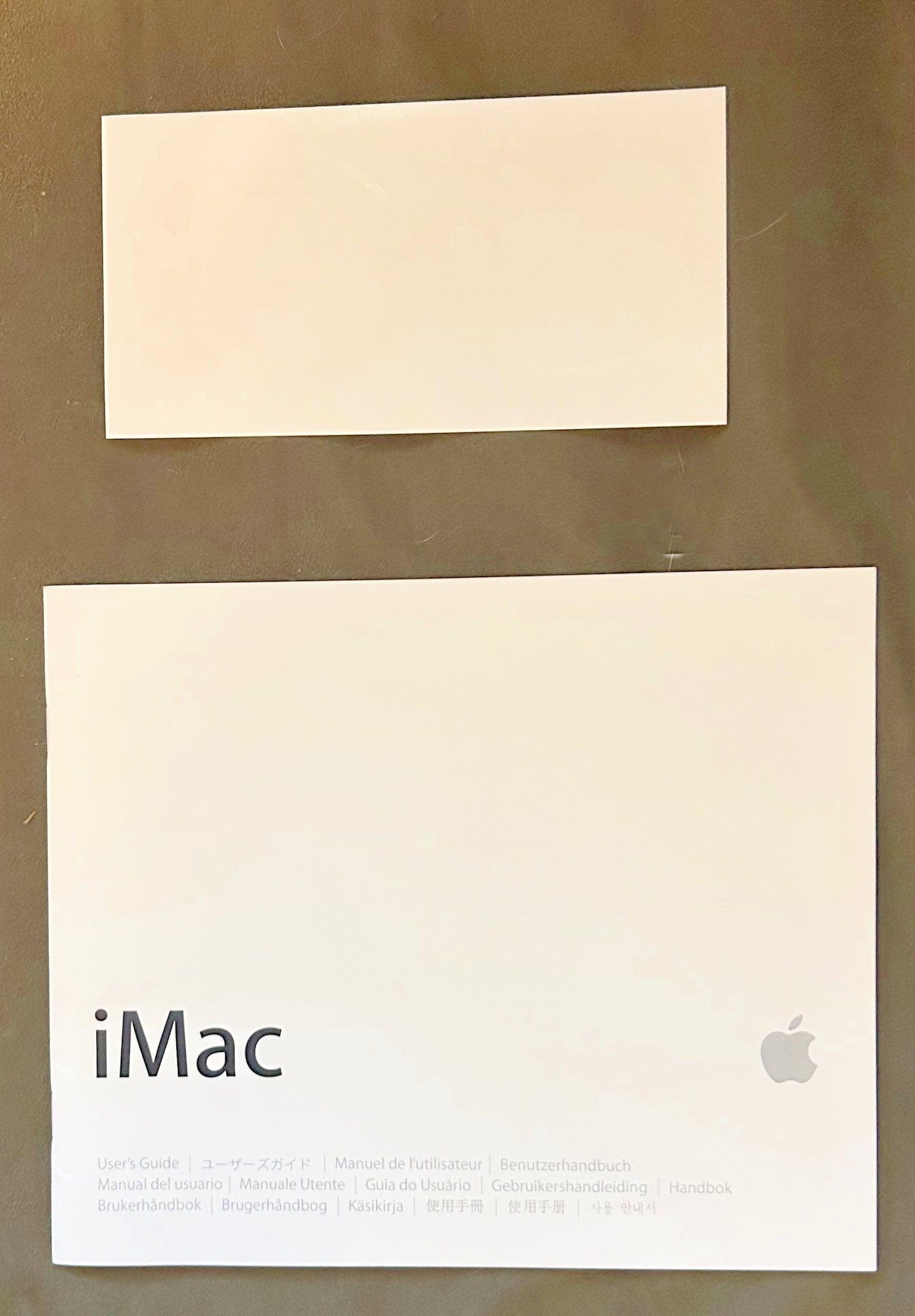 2002 iMac Users Guide (+ Apple Stickers)