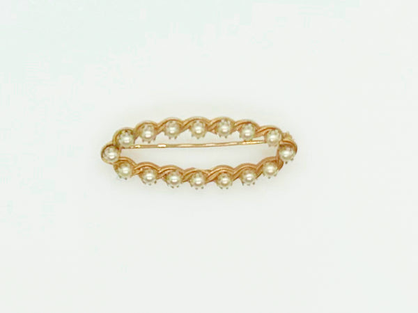 Elegant Vintage Marquise Shaped Faux Pearl Brooch