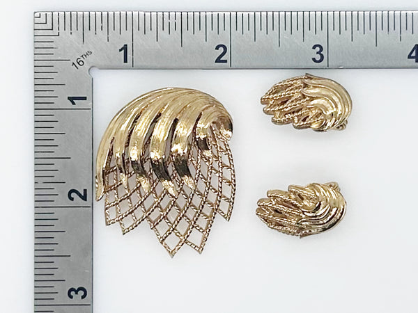 Vintage Monet Textured Abstract Brooch and Earrings