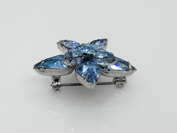 Vintage Twinkling Blue Rhinestone Star Brooch